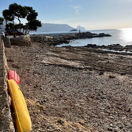 Cap Negret By Kalmarent *