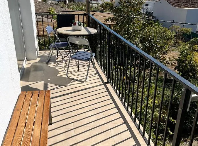 Cap Negret By Kalmarent *